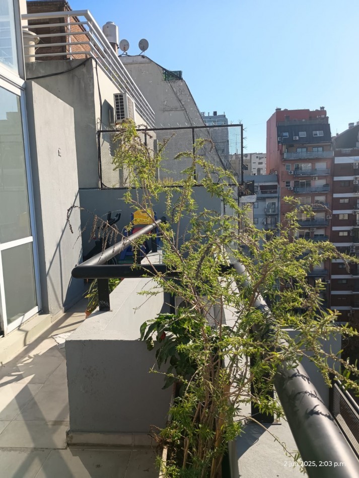 DEPARTAMENTO DUPLEX 2 AMBIENTES EN LAS CAÑITAS