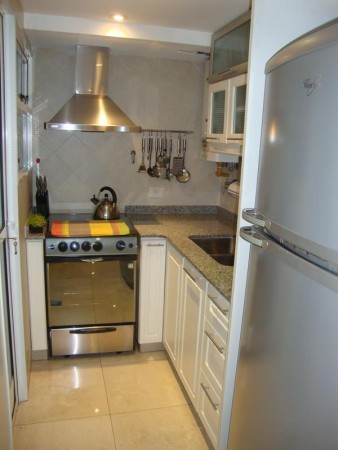 Moderno y luminoso - 2 dormitorios - Migueletes 800 vista verde. - DISPONIBLE 31 DIC 22 LARGO PLAZO TEMPORARIO