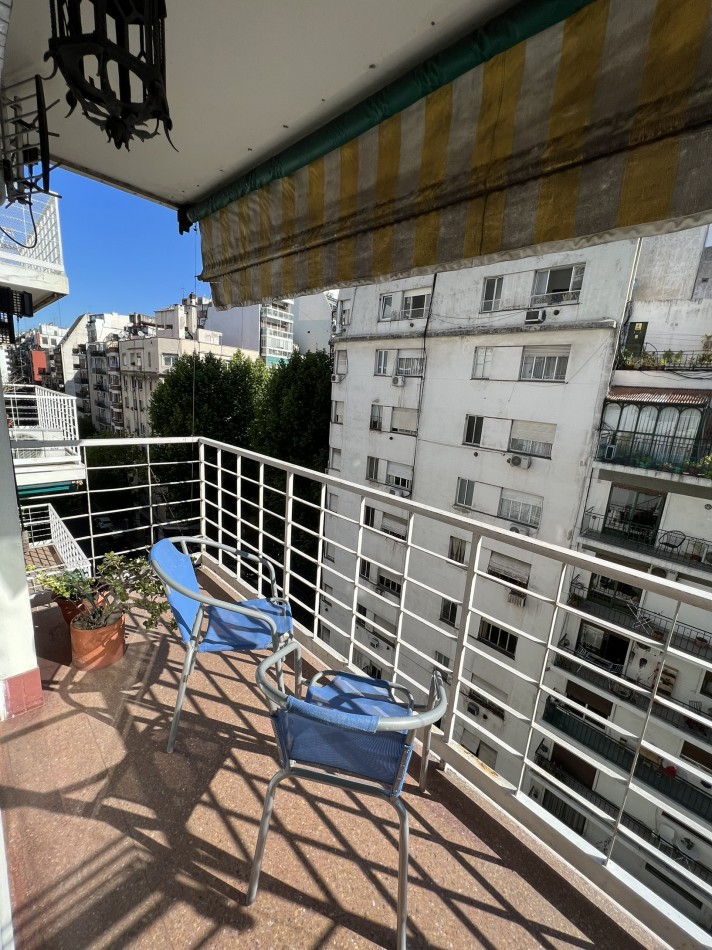 Av. Pueyrredon y French - excelente ubicacion - 2 amb con balcon temporario largo plazo!