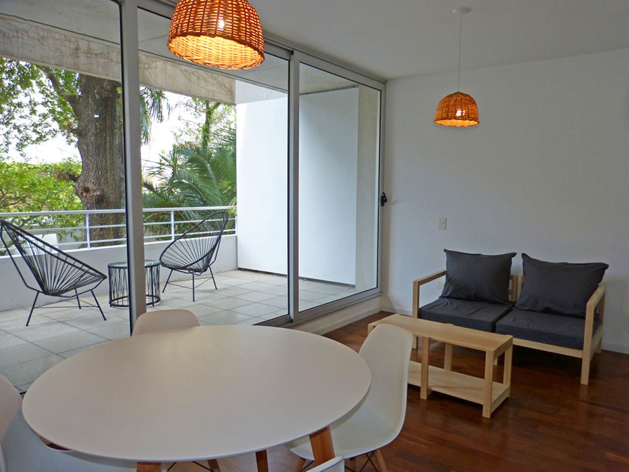 Amenabar - Precioso dos ambientes con amplio balcon terraza vista verde - Disponible 4 de Abril-
