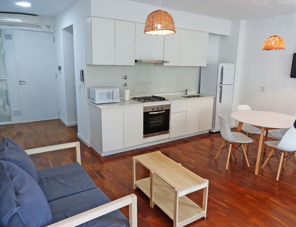 Amenabar - Precioso dos ambientes con amplio balcon terraza vista verde - Disponible 4 de Abril-