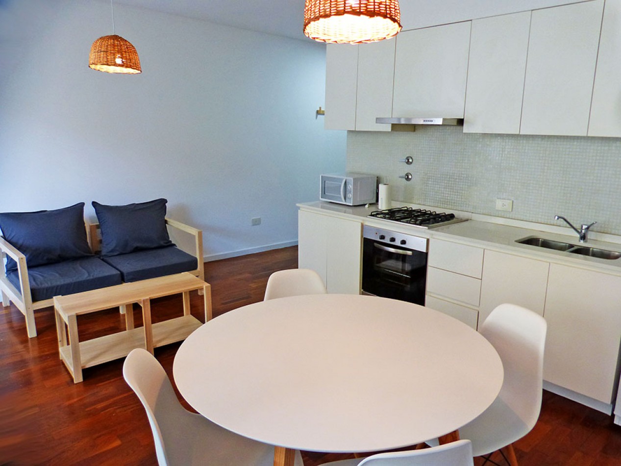 Amenabar - Precioso dos ambientes con amplio balcon terraza vista verde - Disponible 4 de Abril-