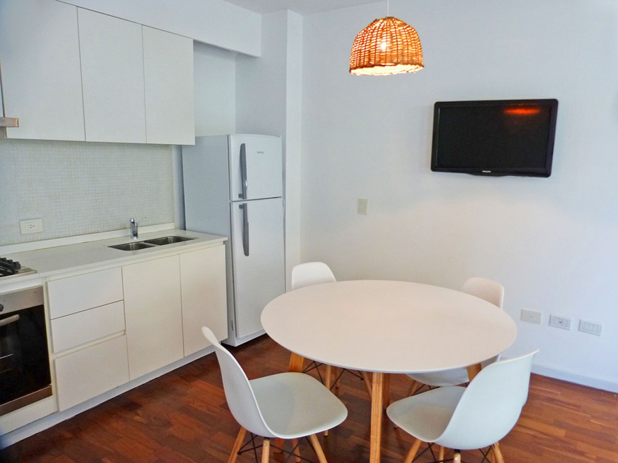 Amenabar - Precioso dos ambientes con amplio balcon terraza vista verde - Disponible 4 de Abril-