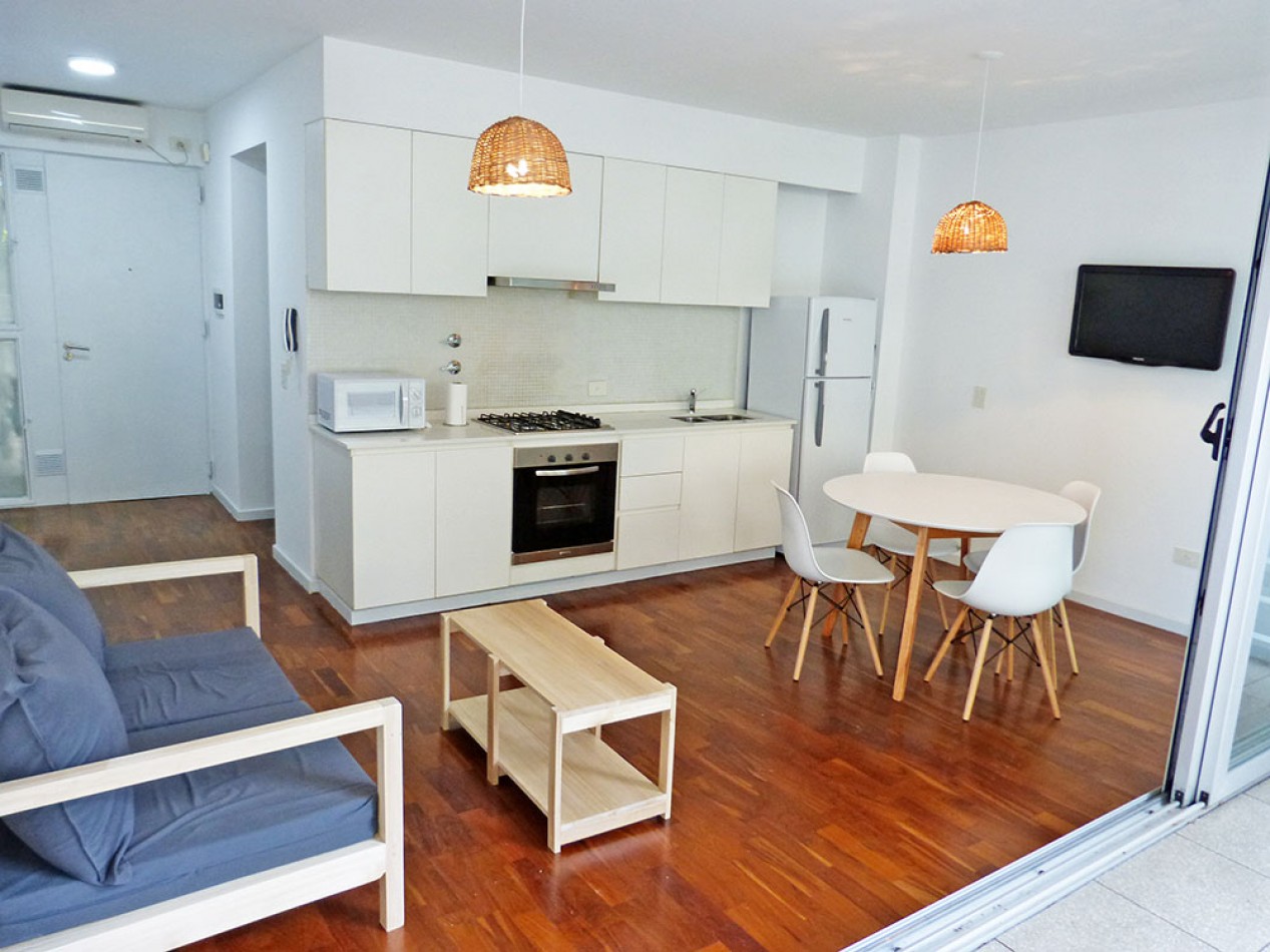 Amenabar - Precioso dos ambientes con amplio balcon terraza vista verde - Disponible 4 de Abril-