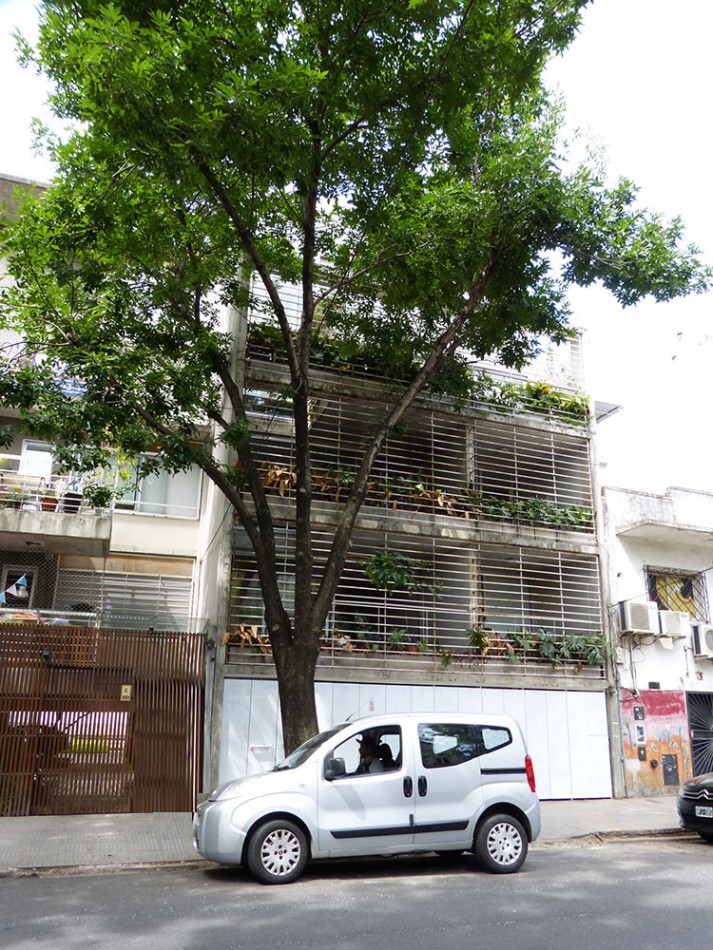 Amenabar - Precioso dos ambientes con amplio balcon terraza vista verde - Disponible 4 de Abril-