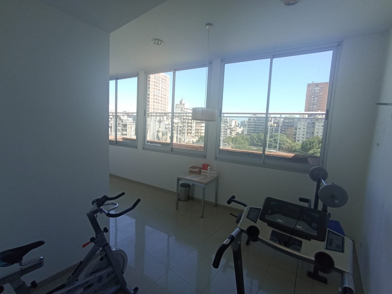 Azcuenaga 1600 Recoleta -precioso 2 amb con vista abierta contrafrente - SIN MUEBLES!