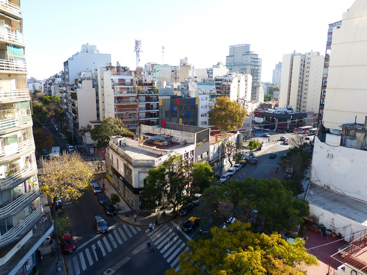 Precioso depto reciclado moderno - Av. Corrientes y Araoz (Villa Crespo) -Amplio 2 dormitorios!  Muy luminoso!