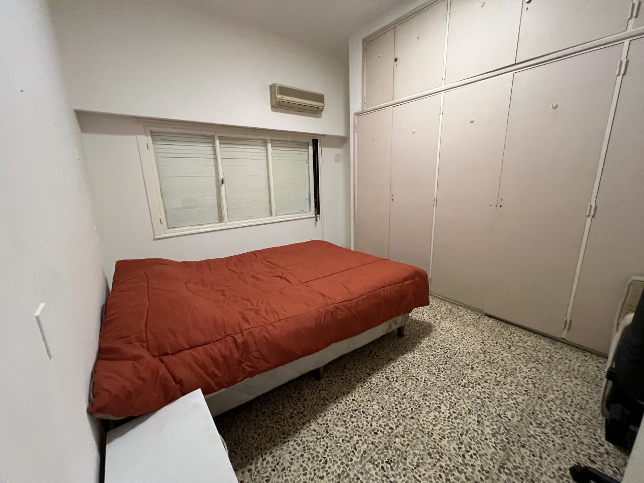  Luis. M. Campos y Zabala, 5 ambientes 4 dormit - con Terraza, Jardin, Parrilla, quincho - SIN EXPENSAS 
