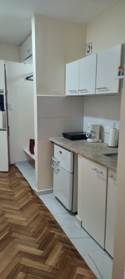 Departamento en alquiler en Maipu al 200