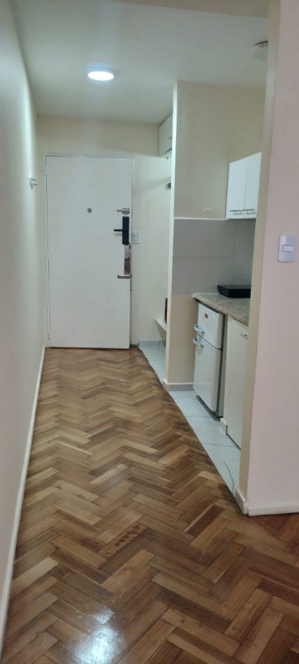 Departamento en alquiler en Maipu al 200