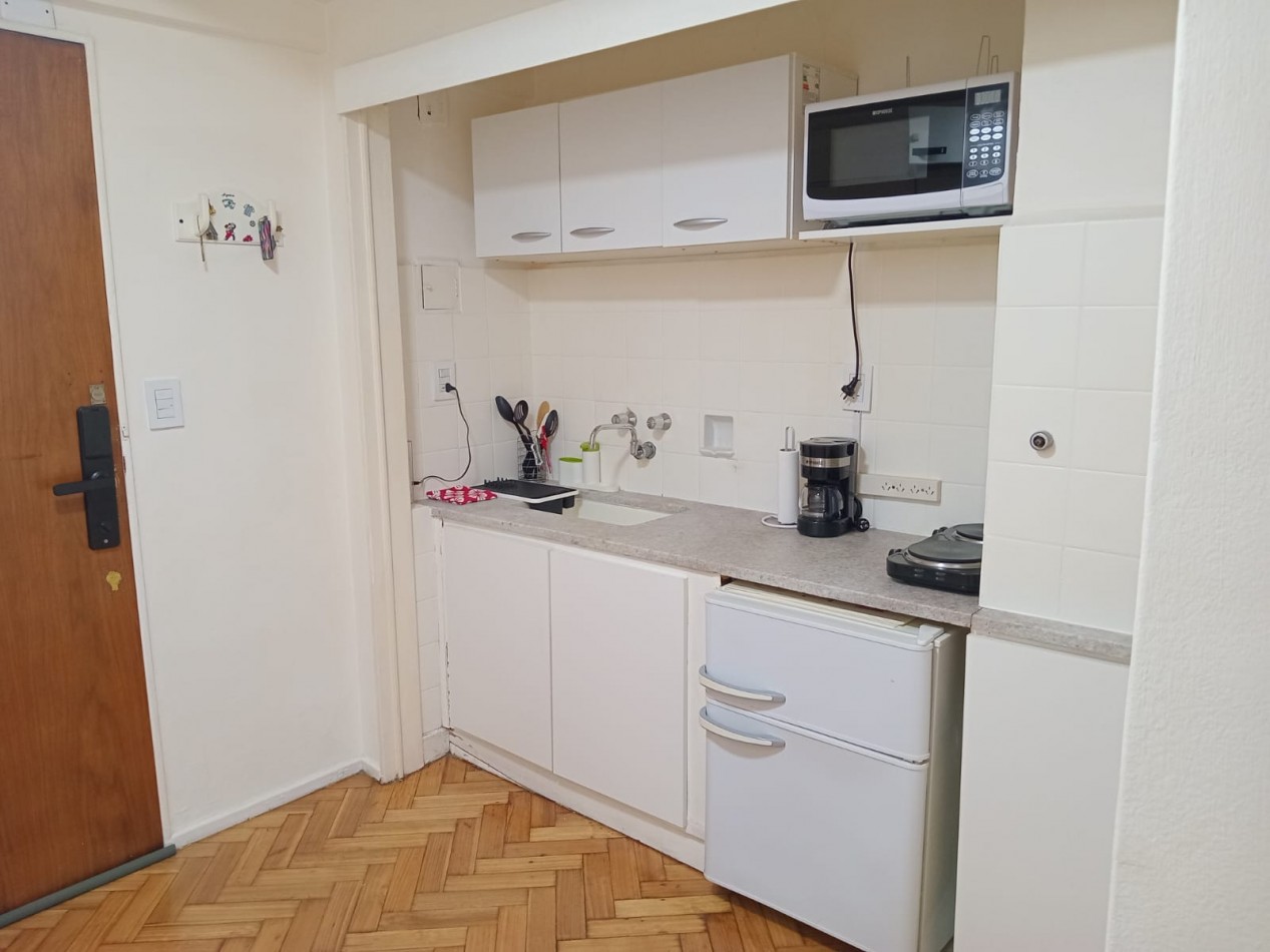 Departamento en alquiler en Maipu al 200