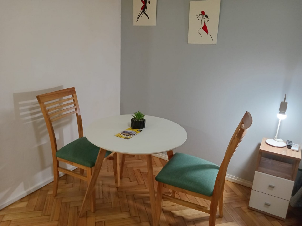 Departamento en alquiler en Maipu al 200