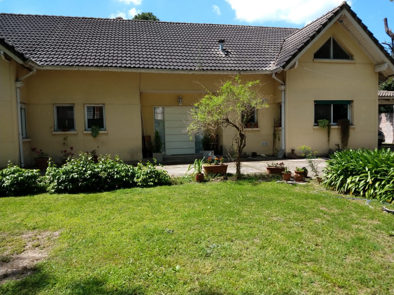 Casa quinta 4 dormitorios, 4 baños - Canning - Ezeiza