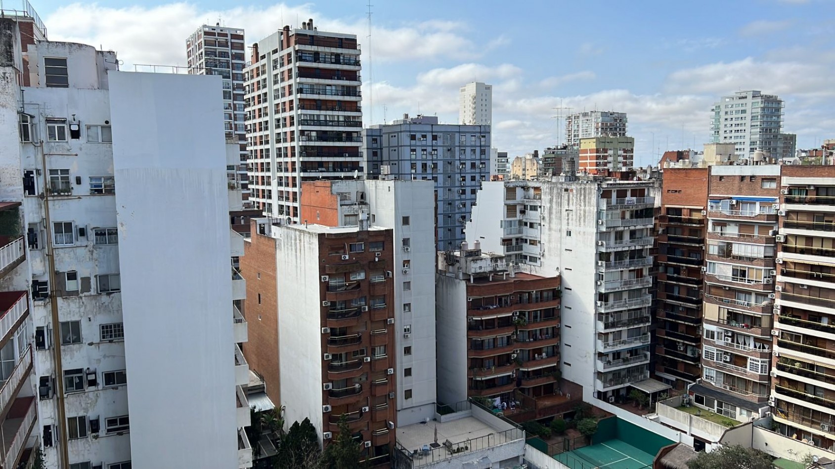 Departamento tipo duplex , 3 dormitorios con amenities, en Las Cañitas