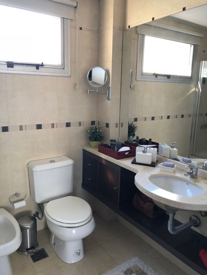 Departamento tipo duplex , 3 dormitorios con amenities, en Las Cañitas