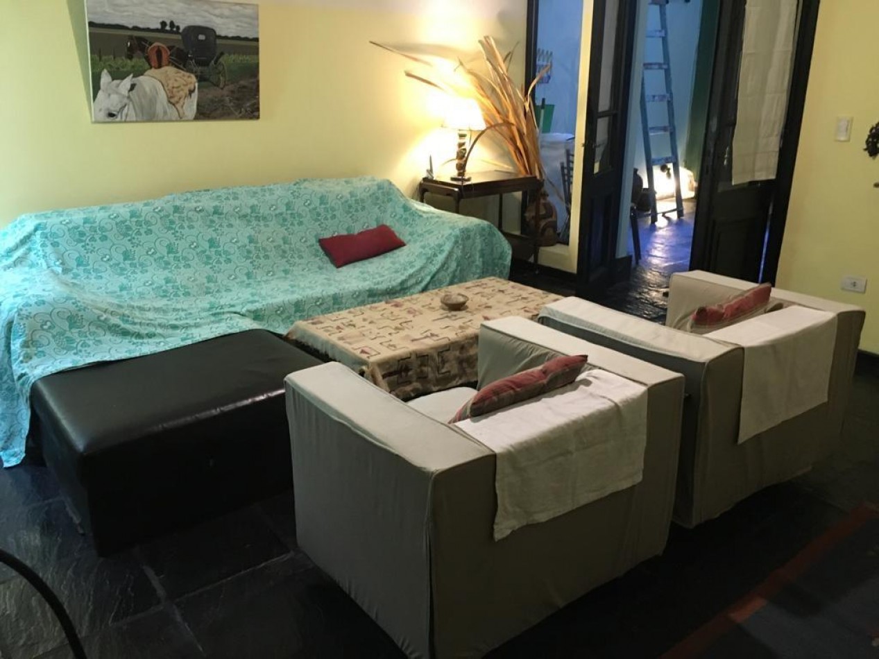 Alquiler de Casa tipo PH de 3 ambientes con patio en Balvanera - Anchorena y Sarmiento