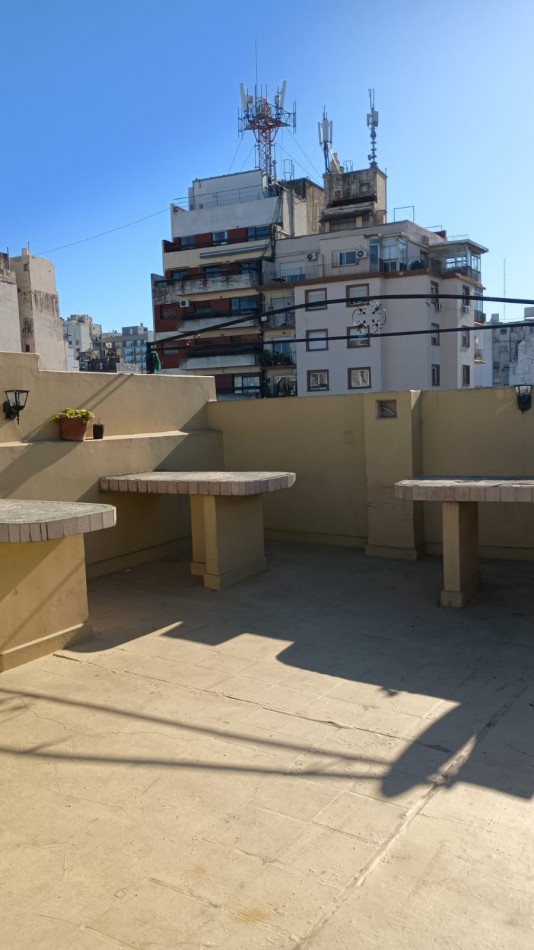Alquiler de Casa tipo PH de 3 ambientes con patio en Balvanera - Anchorena y Sarmiento