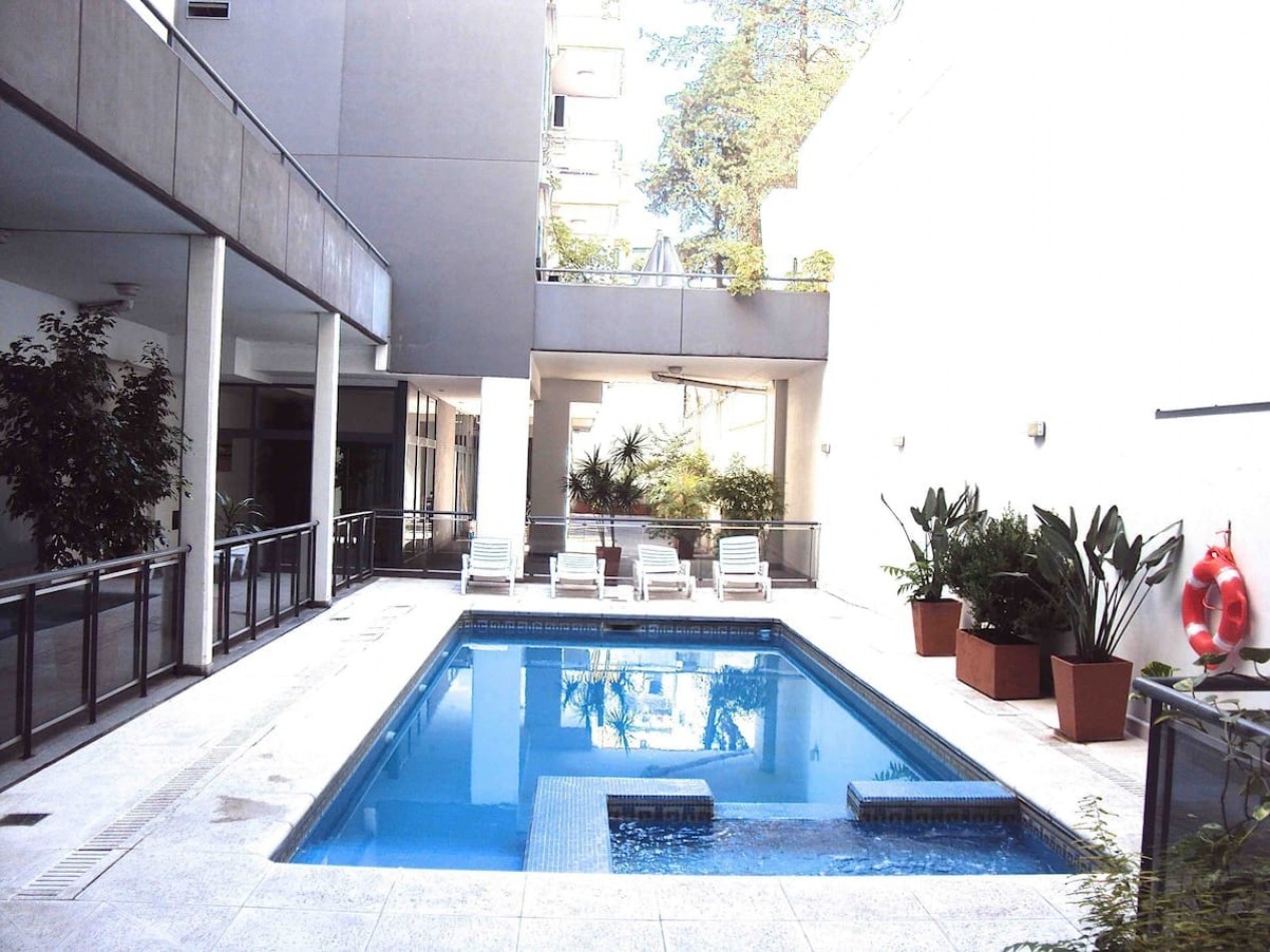 AMPLIO DEPARTAMENTO AMUEBLADO Y EQUIPADO CON AMENITIES EN RECOLETA