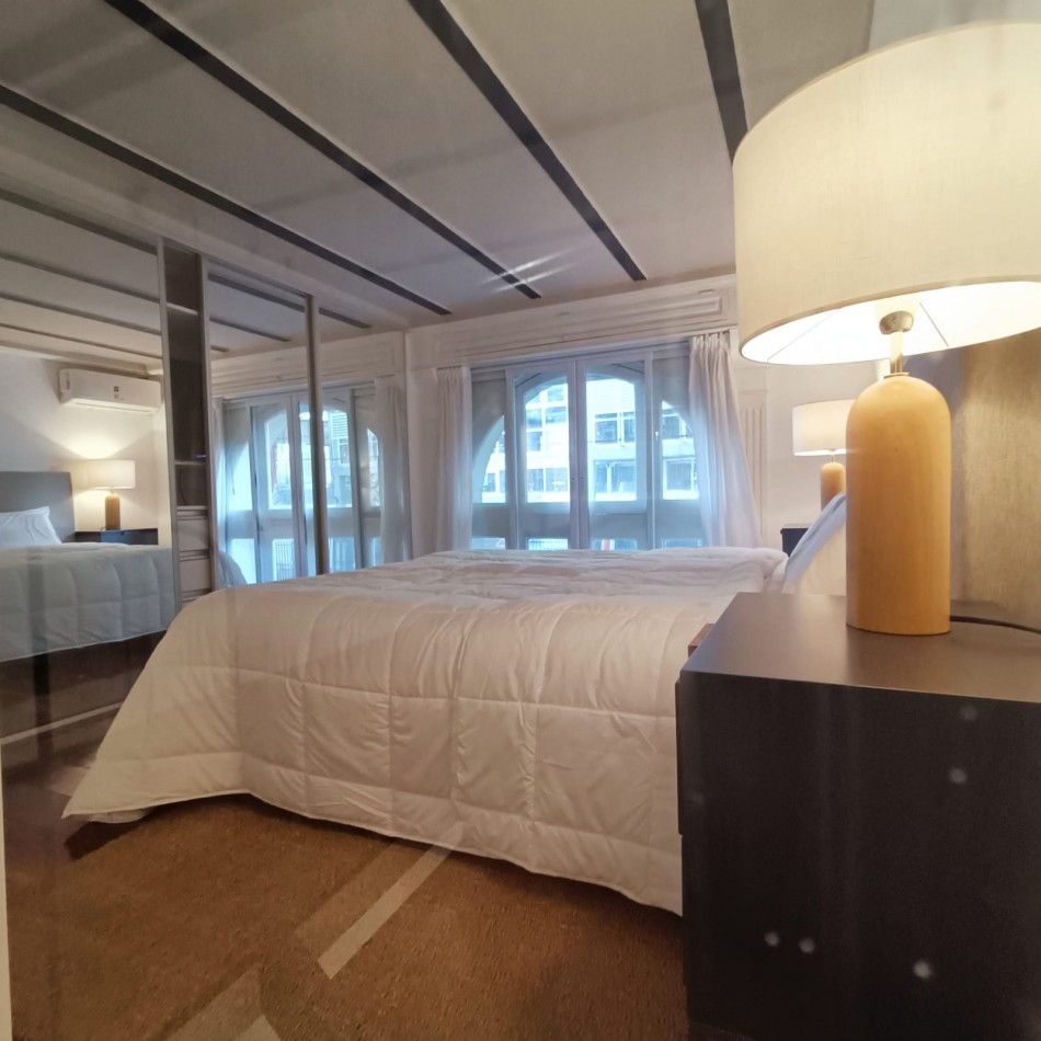 DUPLEX 2 AMBIENTES EN EDIFICIO FRANCES AMUEBLADO EN RECOLETA