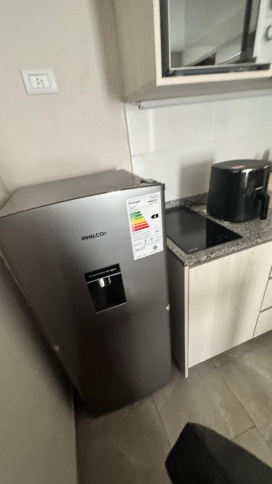 Monoambiente AMOBLADO a Estrenar con Balcon al Frente - Tucuman y Medrano - Listo para Mudarse