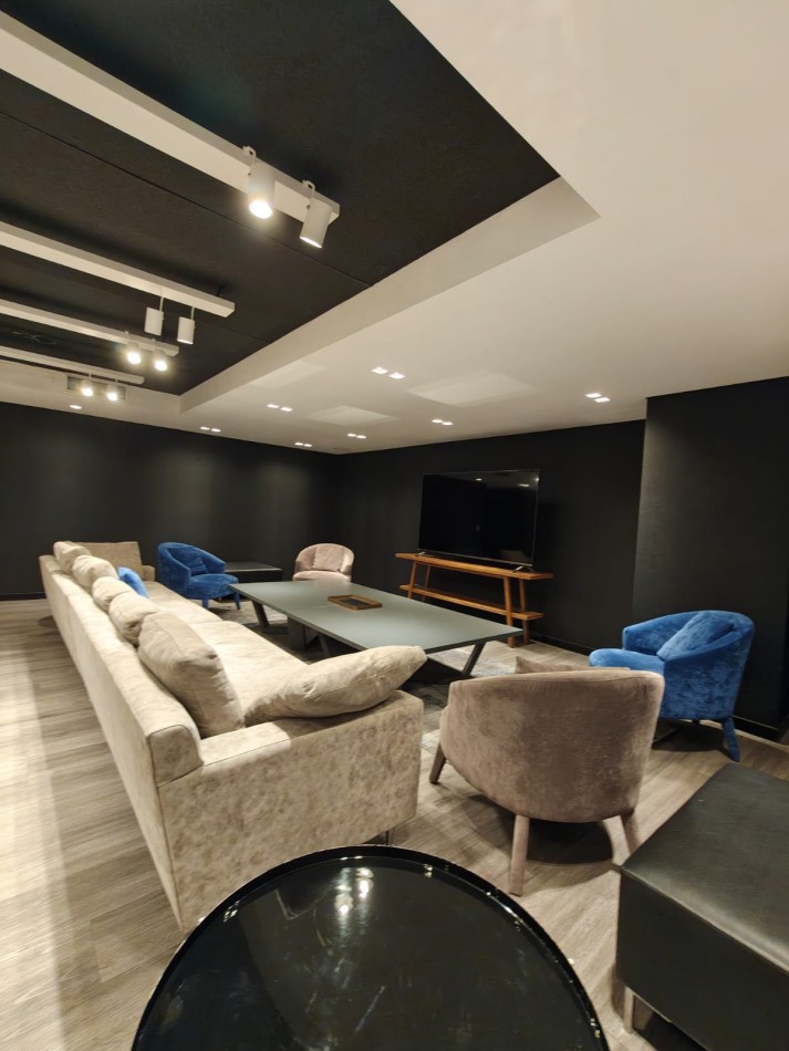 Monoambiente en alquiler Torre Bellini Retiro amoblado con balcon vista abierta y amenities