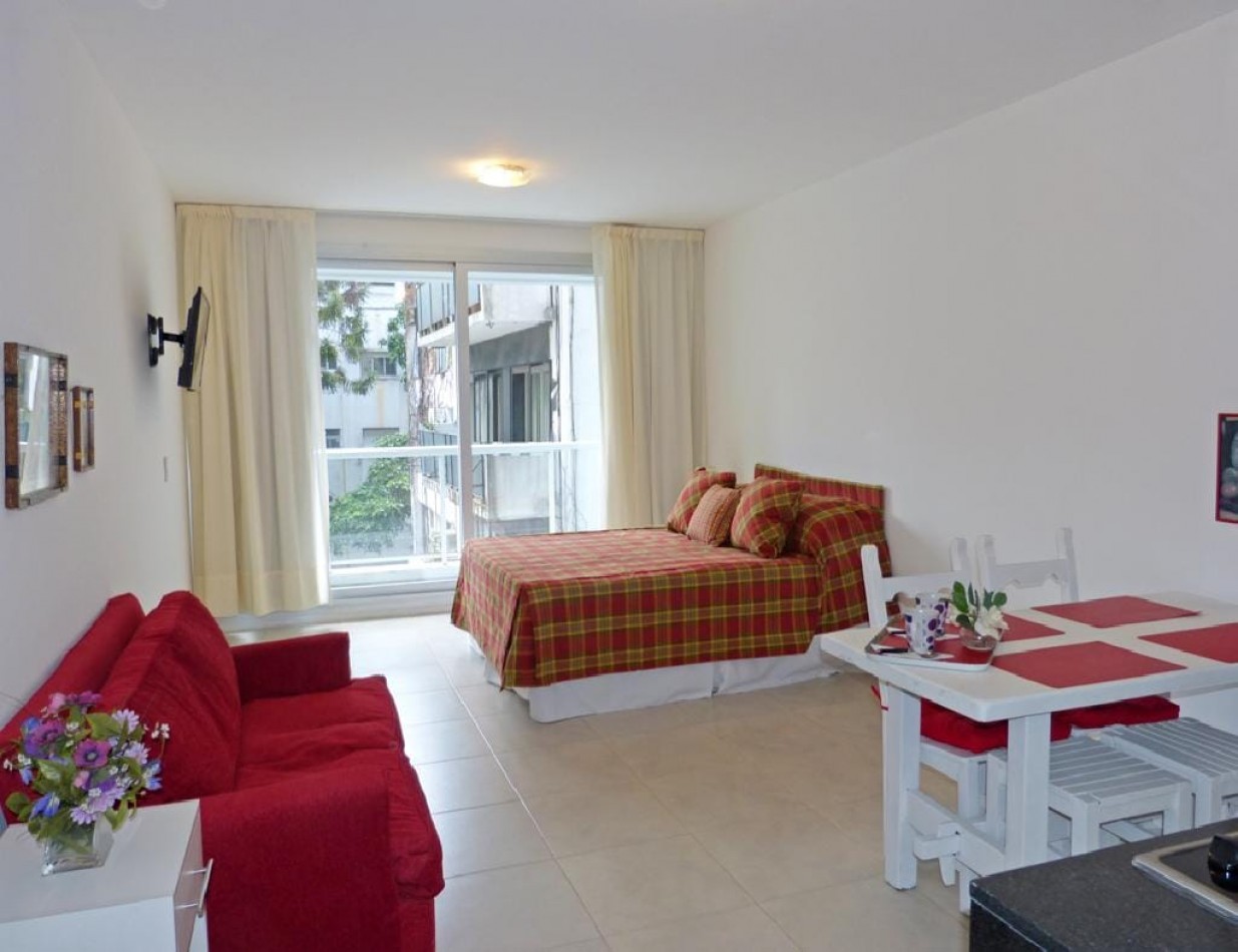 Alquiler Monoambiente 32M2 Recoleta con Jacuzzi, solarium y SUM