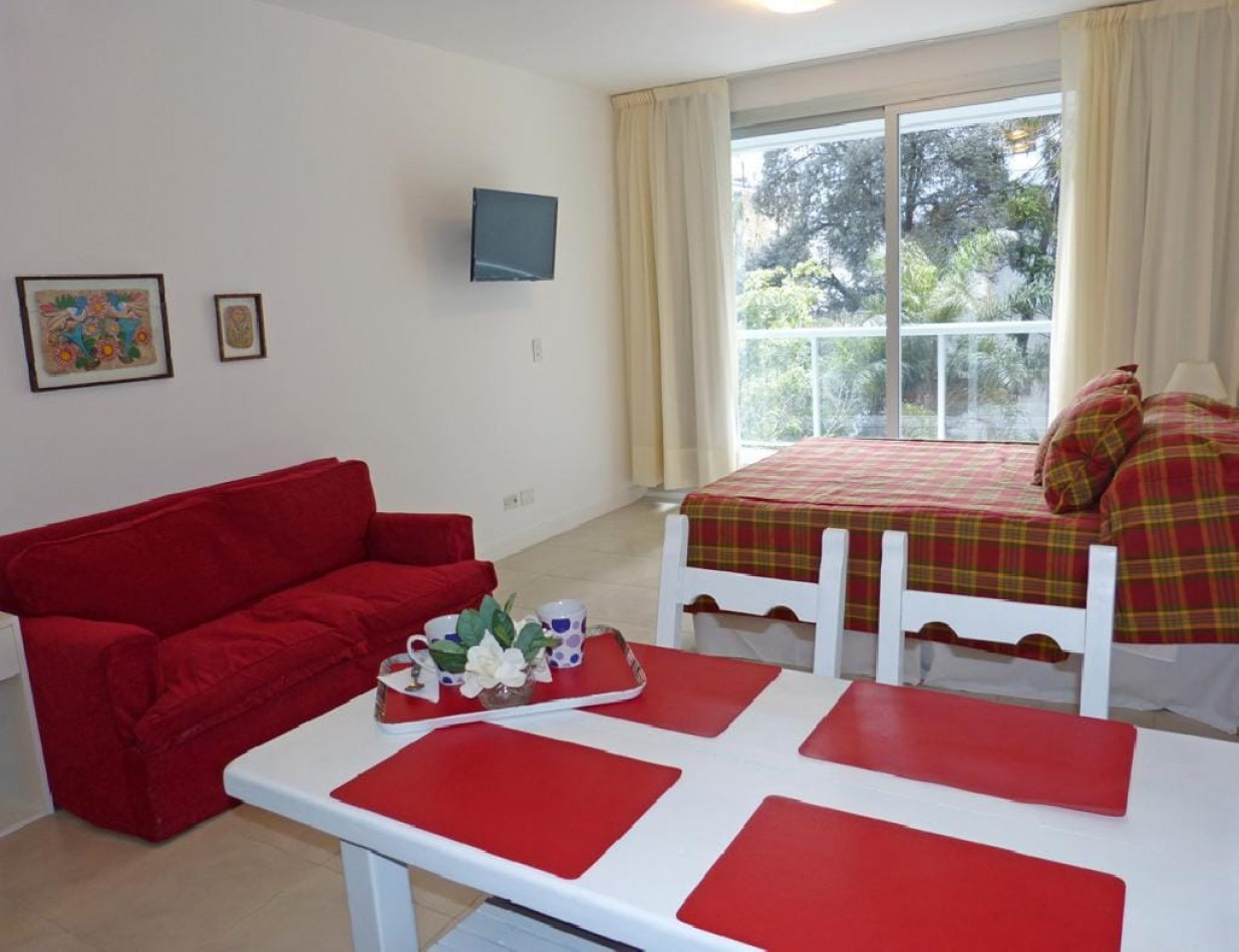 Alquiler Monoambiente 32M2 Recoleta con Jacuzzi, solarium y SUM