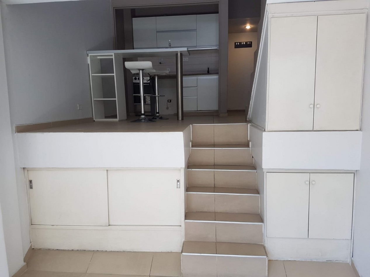 DUPLEX Galeria Francia Av. Santa Fe 1714