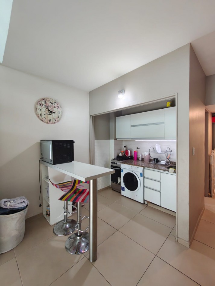 Venta Duplex dos ambientes y medio con balcon en Barrio Norte Av. Santa Fe y Rodriguez Peña