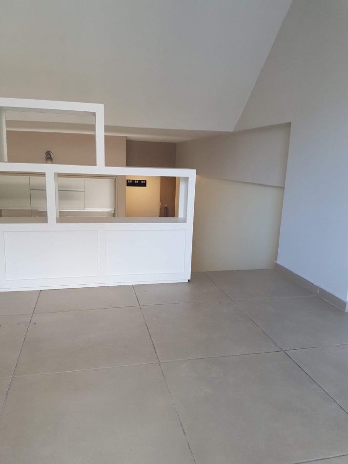Venta Duplex dos ambientes y medio con balcon en Barrio Norte Av. Santa Fe y Rodriguez Peña