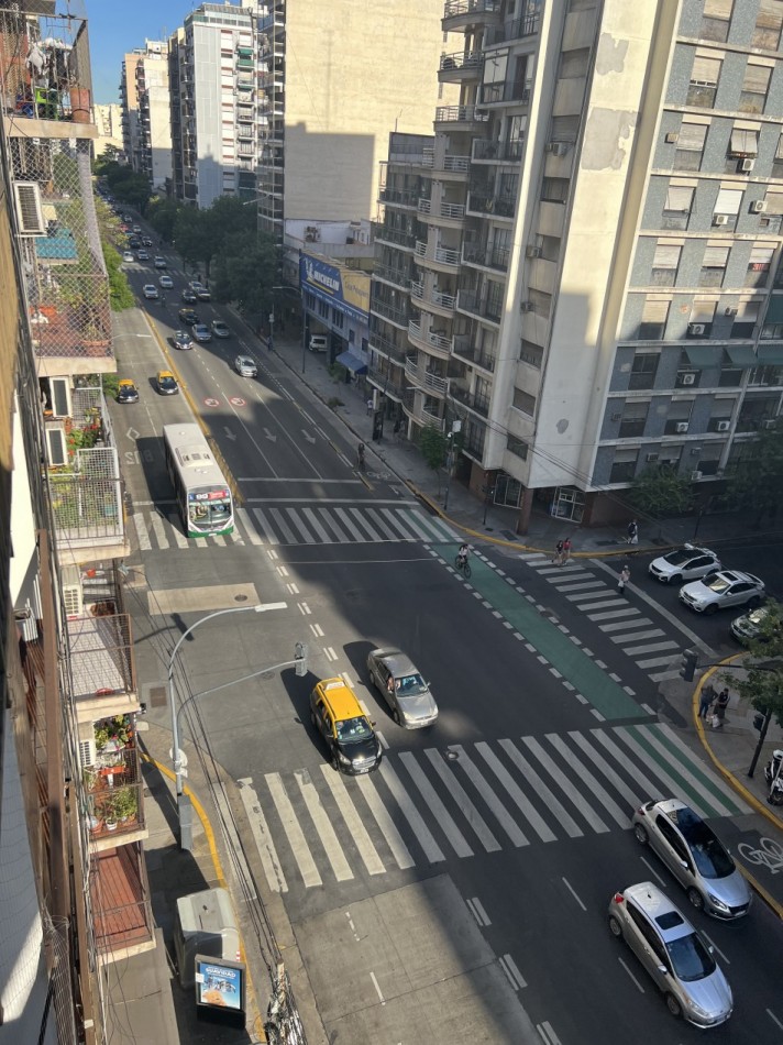 Monoambiente en Palermo - Av. Cordoba y Bulnes | Balcon + Amoblado + Luminoso