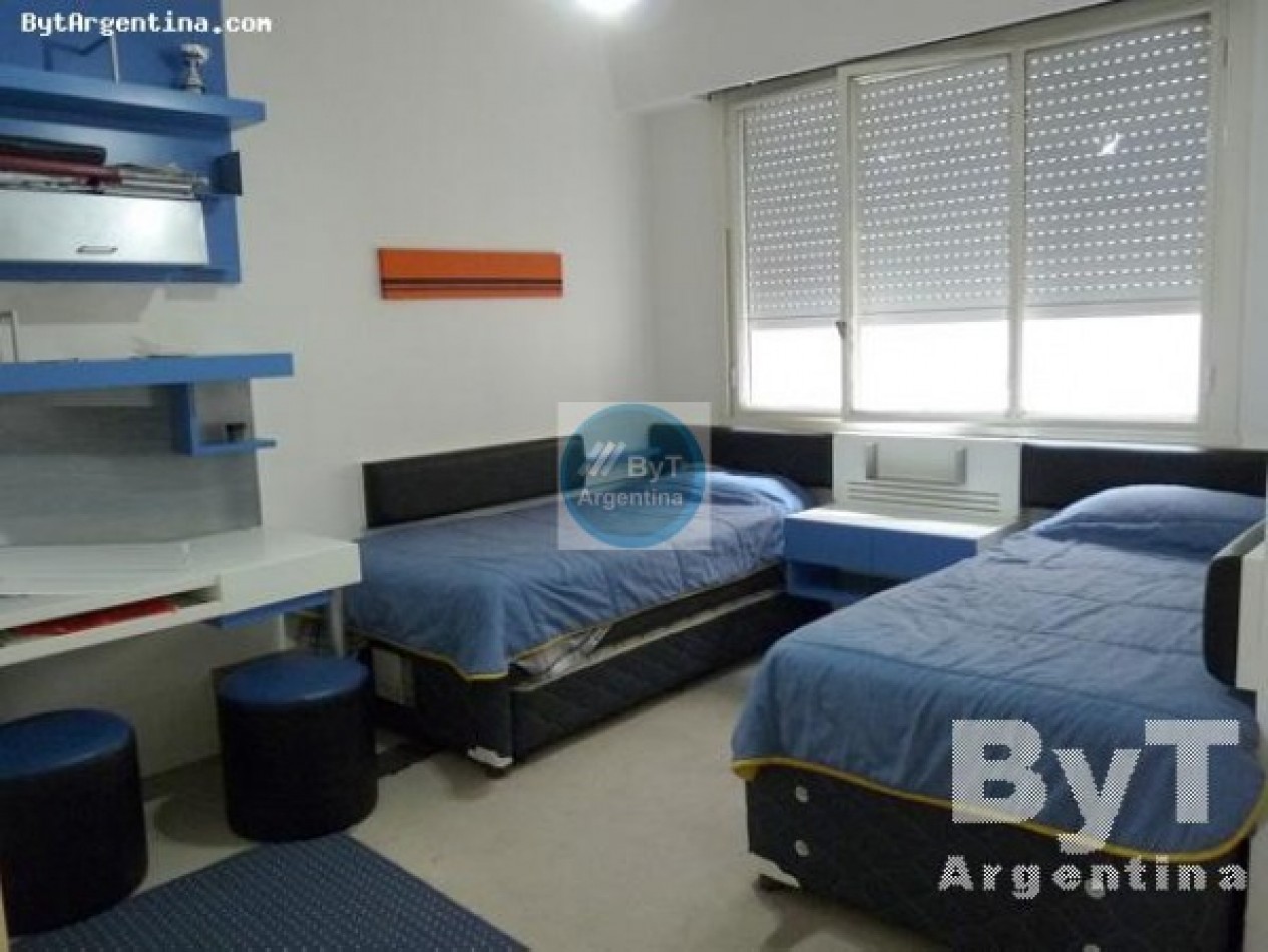 Departamento 2 dormitorios en Recoleta con balcon - Luminoso - Arenales 2000 -