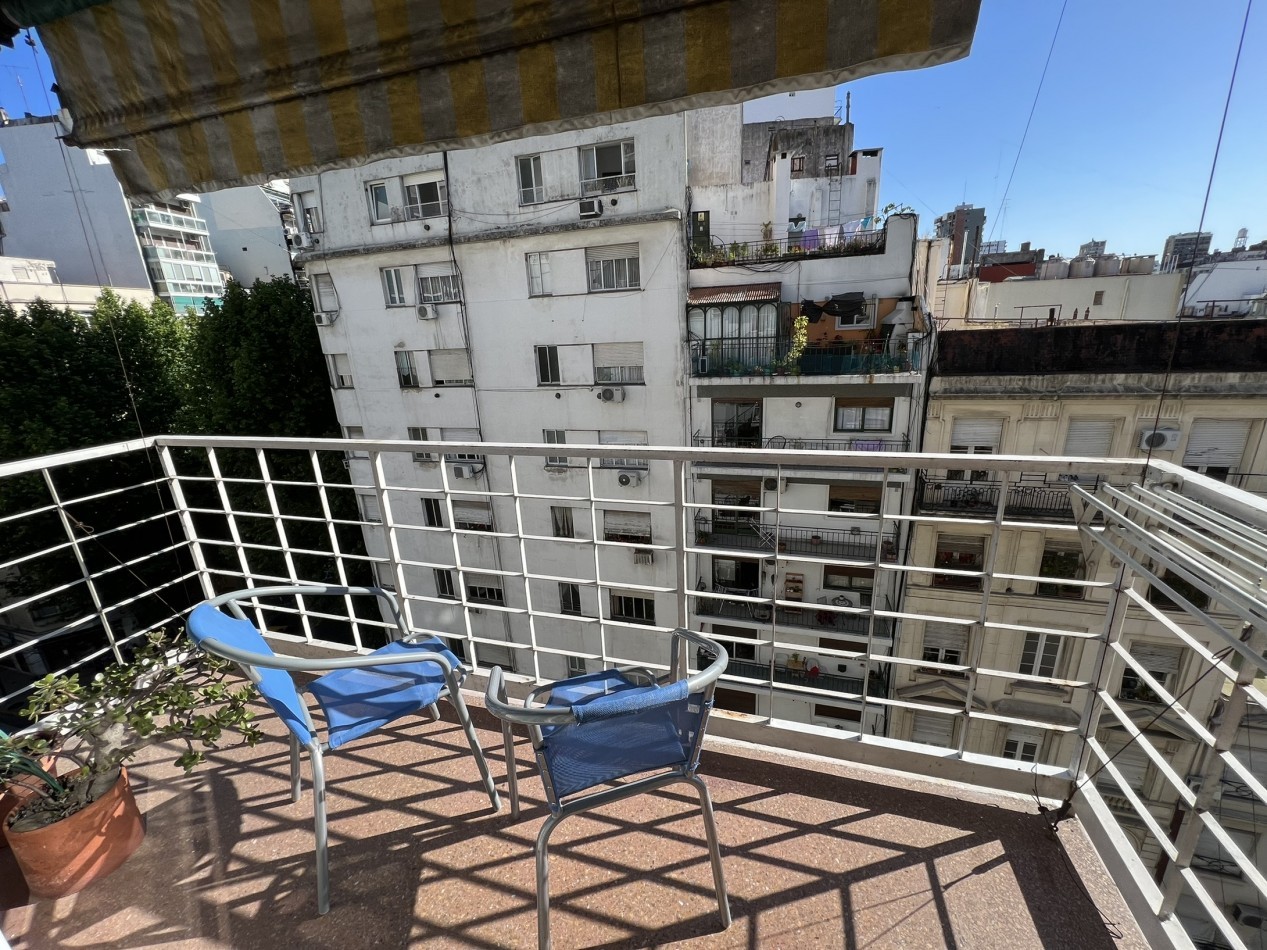 Av. Pueyrredon y French - excelente ubicacion - 2 amb con balcon temporario largo plazo!