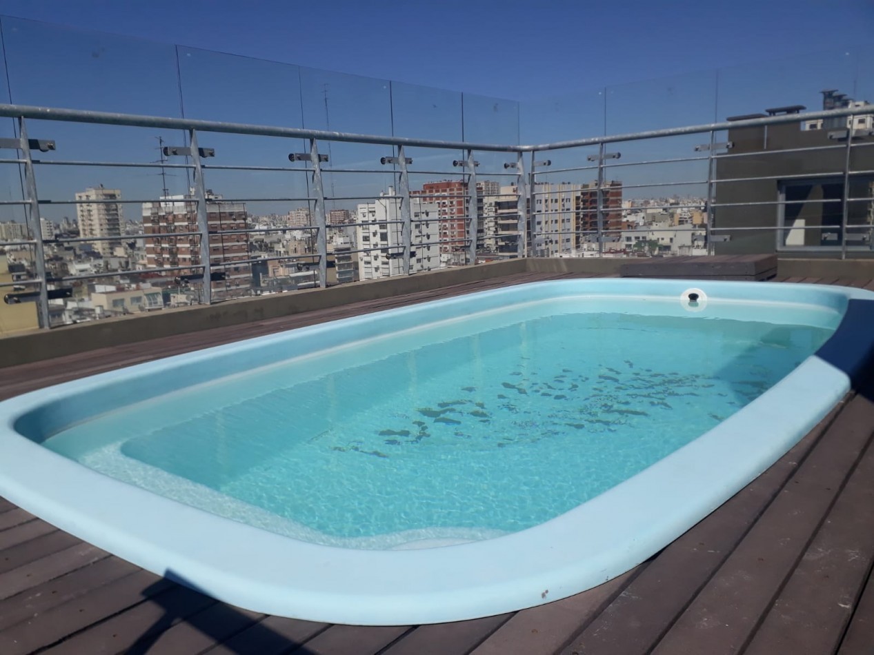 Moderno 2 ambientes - Av. Cabildo y Virrey Aviles a media cuadra del subte ! -  con laundry piscina/solarium parrilla. cochera