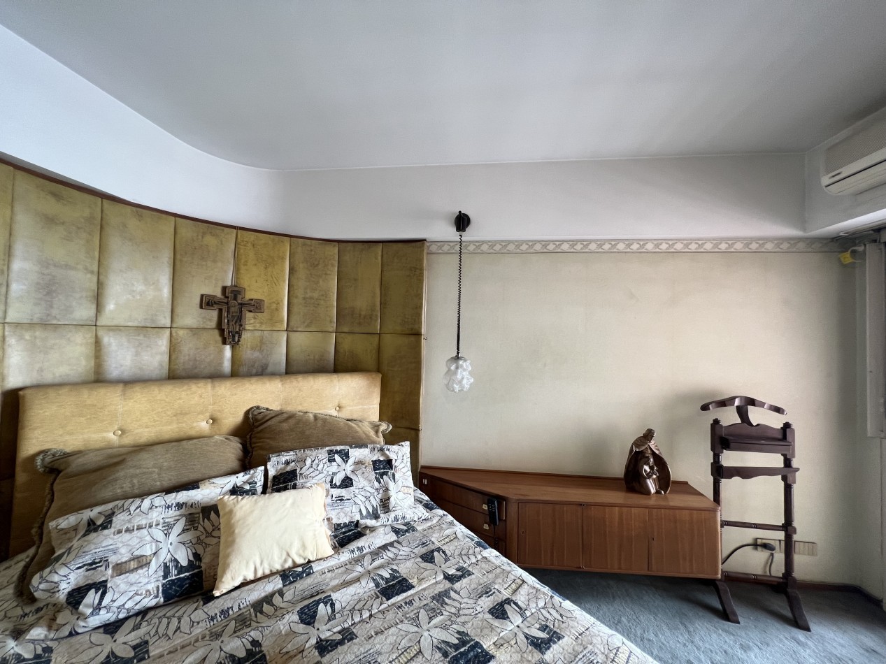 Exclusivo piso alto - Villanueva 1300 - zona embajadas - Seg. 24hs - Piscina - 2 cocheras.