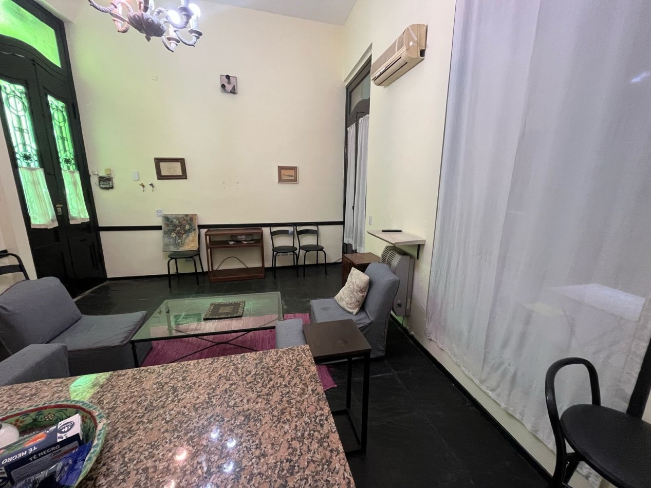 Casa de 3 ambientes con patio en Balvanera - Anchorena y Sarmiento