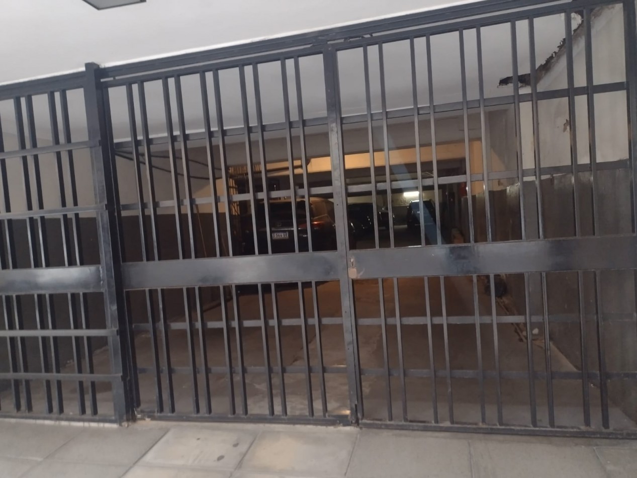 Cochera Fija en Venta en Barrio Norte | Planta Baja y Excelente Ubicacion