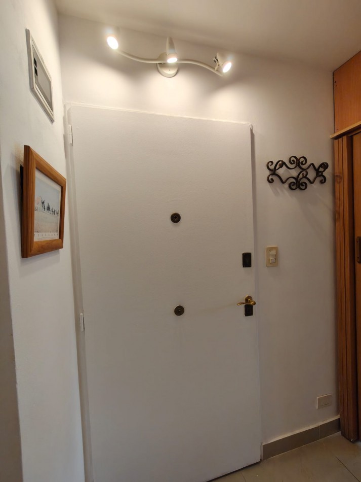 Excelente Departamento en Alquiler | Amplio, Luminoso y con Ubicacion Premium en Florida 800