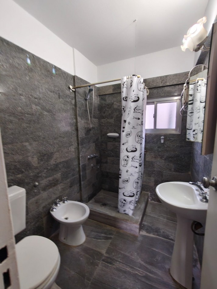 Recoleta | 2 Ambientes con Balcon al Frente | 47 m² Muy Luminoso | Excelente Oportunidad