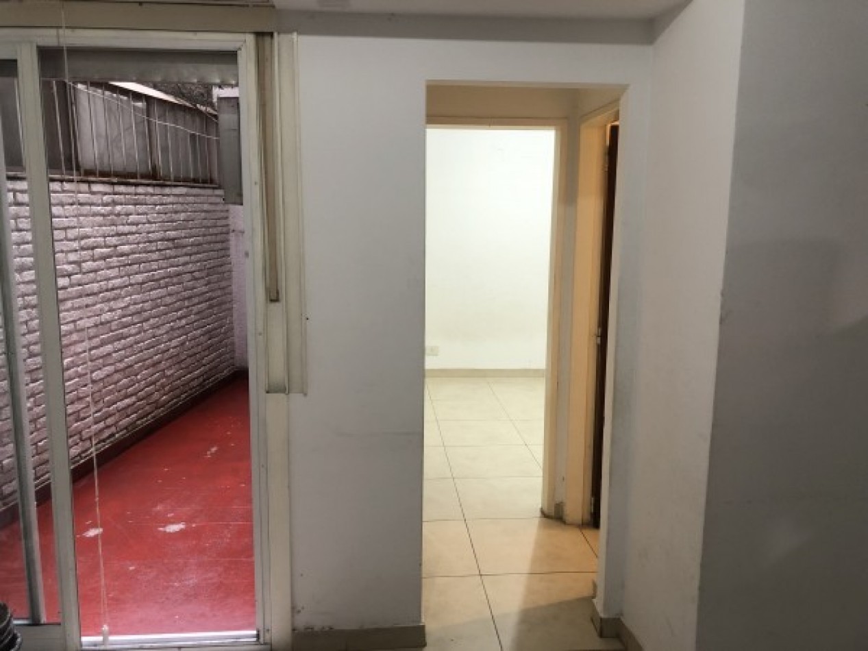 Belgrano | 2 Ambientes con Patio Propio y Bajas Expensas | Ideal Vivienda o Inversion