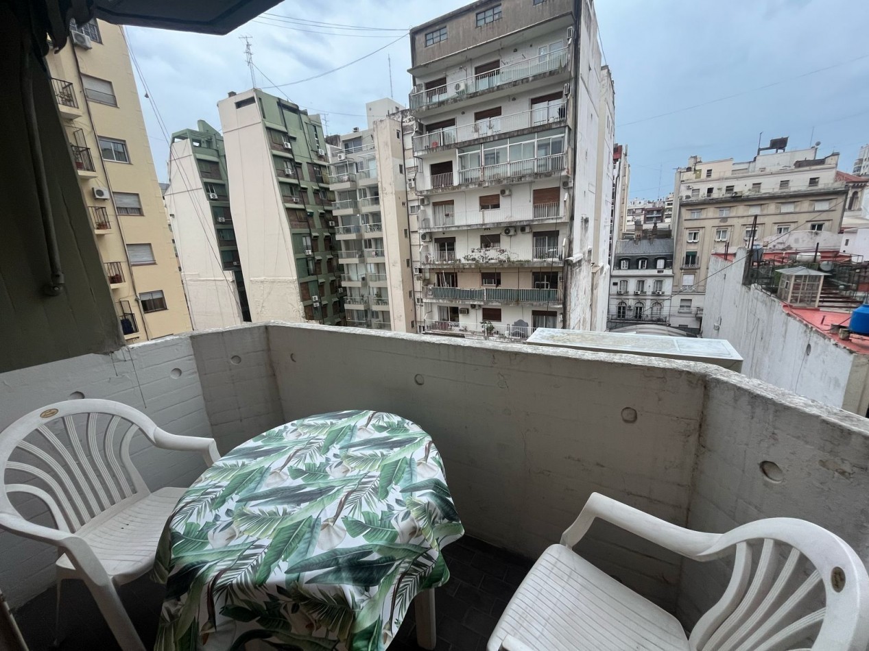 Departamento 3 Ambientes en Alquiler en Barrio Norte sobre Santa Fe Excelente Ubicacion Luminoso y Silencioso