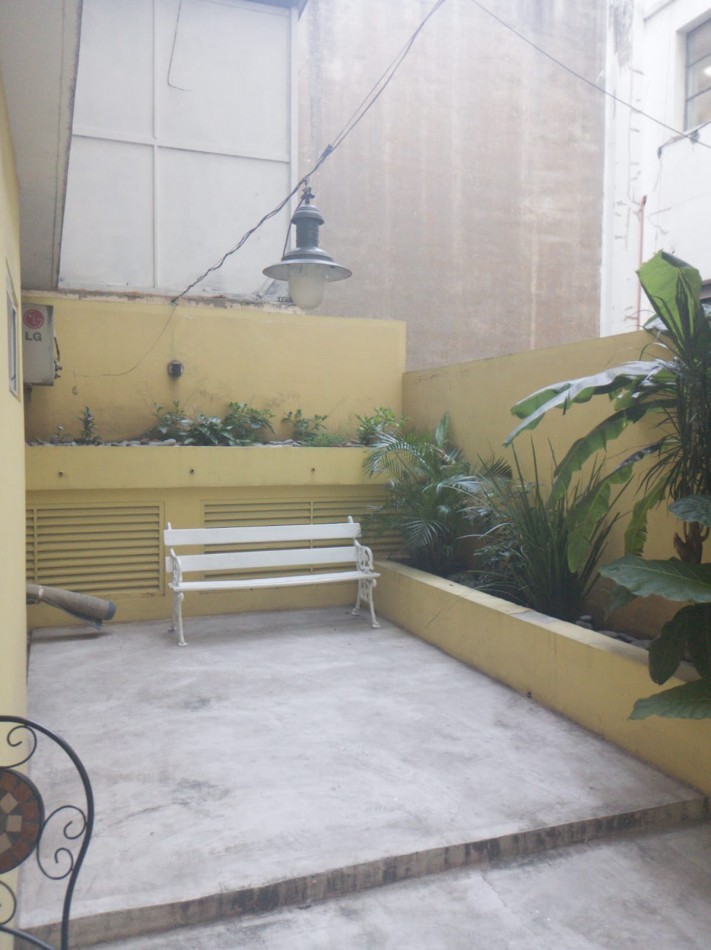 PB 2 Ambientes Amoblado en Alquiler con Patio de 22 m² Apto Mascotas Santa Fe y Riobamba
