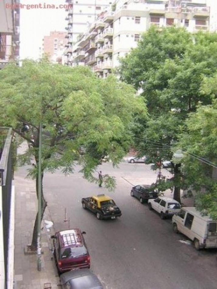 Monoambiente Amoblado en Alquiler en Recoleta sobre French Muy Luminoso y Excelente Ubicacion