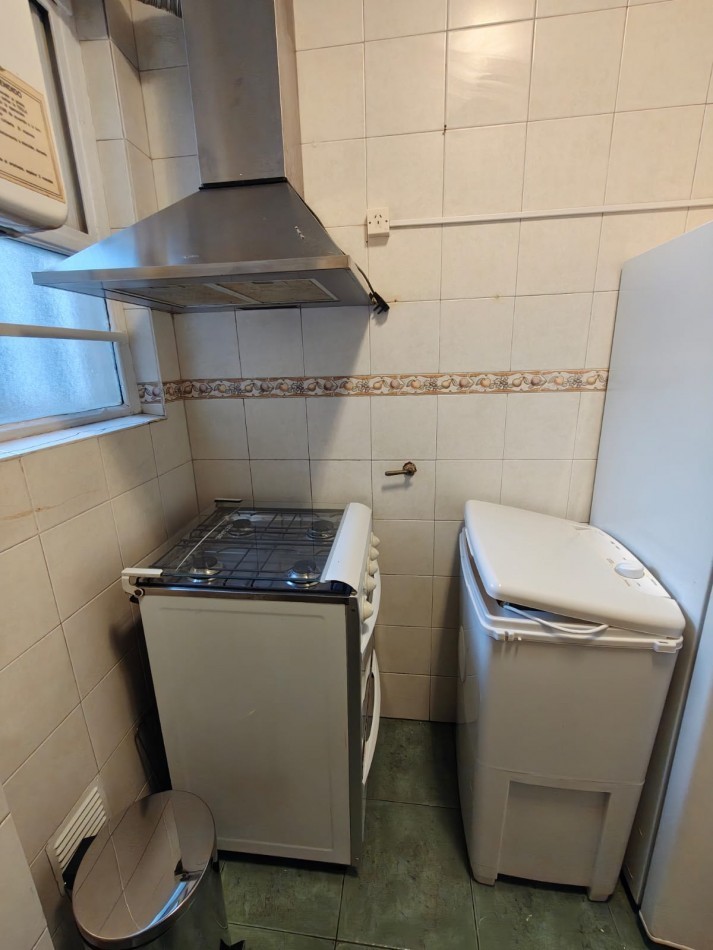 2 Ambientes en Alquiler en Congreso, Luminoso y Cerca del Subte