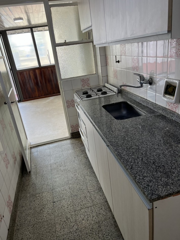 AGUERO Y AV SANTA FE - Amplios ambientes -  terraza privada. RECOLETA --