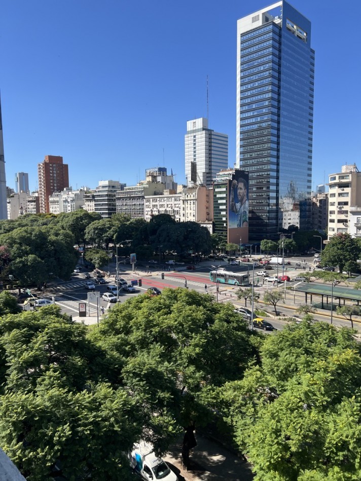 EXCENTRICO DEPARTAMENTO DE 3 NIVELES SOBRE AV. LIMA - OBELISCO- Terraza con parrilla - Long Term