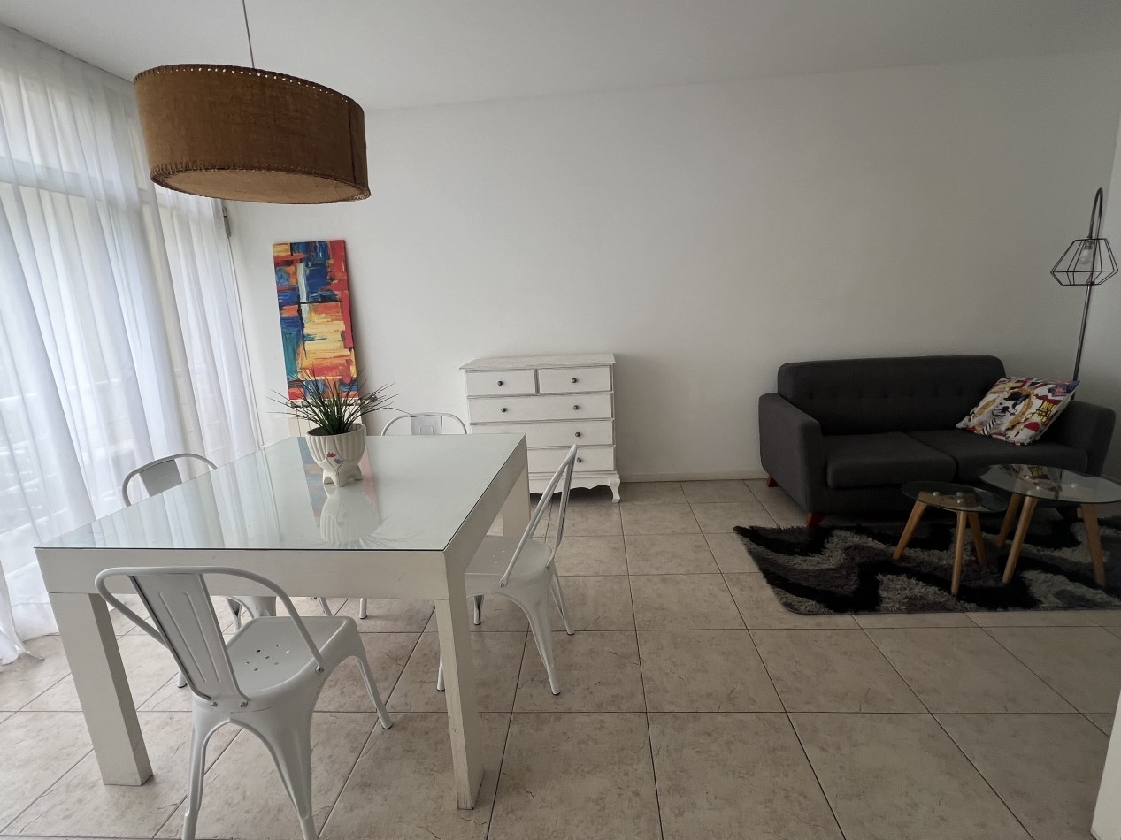 Las Cañitas | 2 Ambientes Amoblado y Equipado | Balcon | WiFi | Lavarropas | Excelente Ubicacion en Migueletes