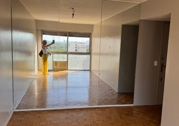 DEPARTAMENTO DE DOS AMBIENTES EN CASTEX Y SAN MARTIN DE TOURS. PALERMO.