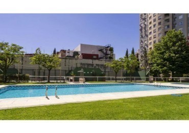 Sanchez de Loria y Moreno - ALMAGRO  2 ambientes con amenities- piscina, amplio jardin, cancha paddle. seg 24hs
